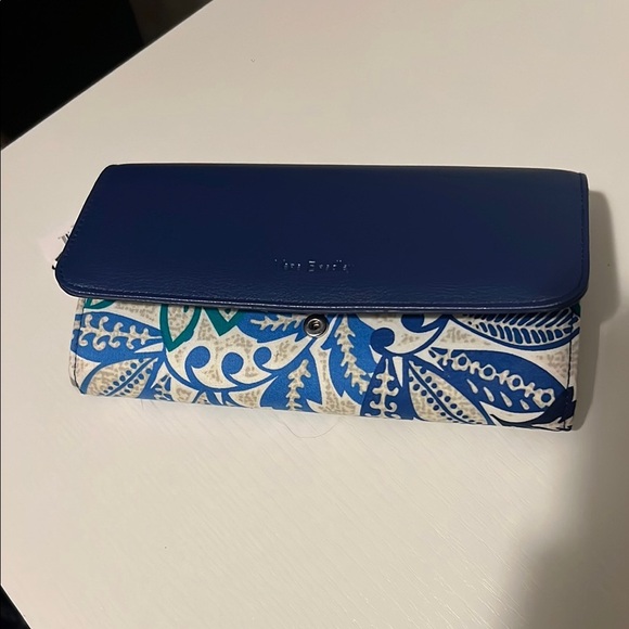 NWT Vera Bradley Women’s Protection Signature Cotton RFID Audrey Wallet - Picture 1 of 7